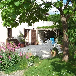 Grande Maison Atypique Le Burgaud