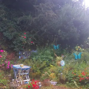La Petite Maison Bleue Jugon-les-Lacs